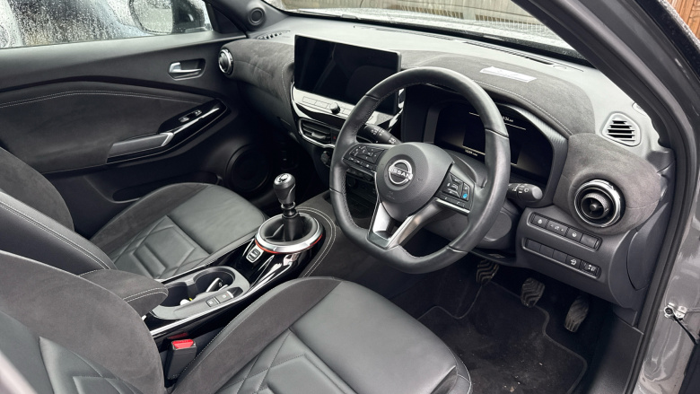 Nissan Juke 1.0 DiG-T Tekna+ 5dr Petrol Hatchback